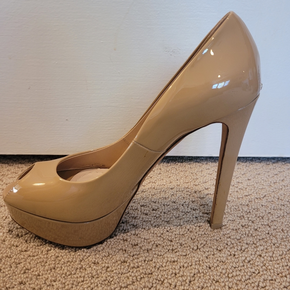 Christian Dior nude patent leather platform pumps